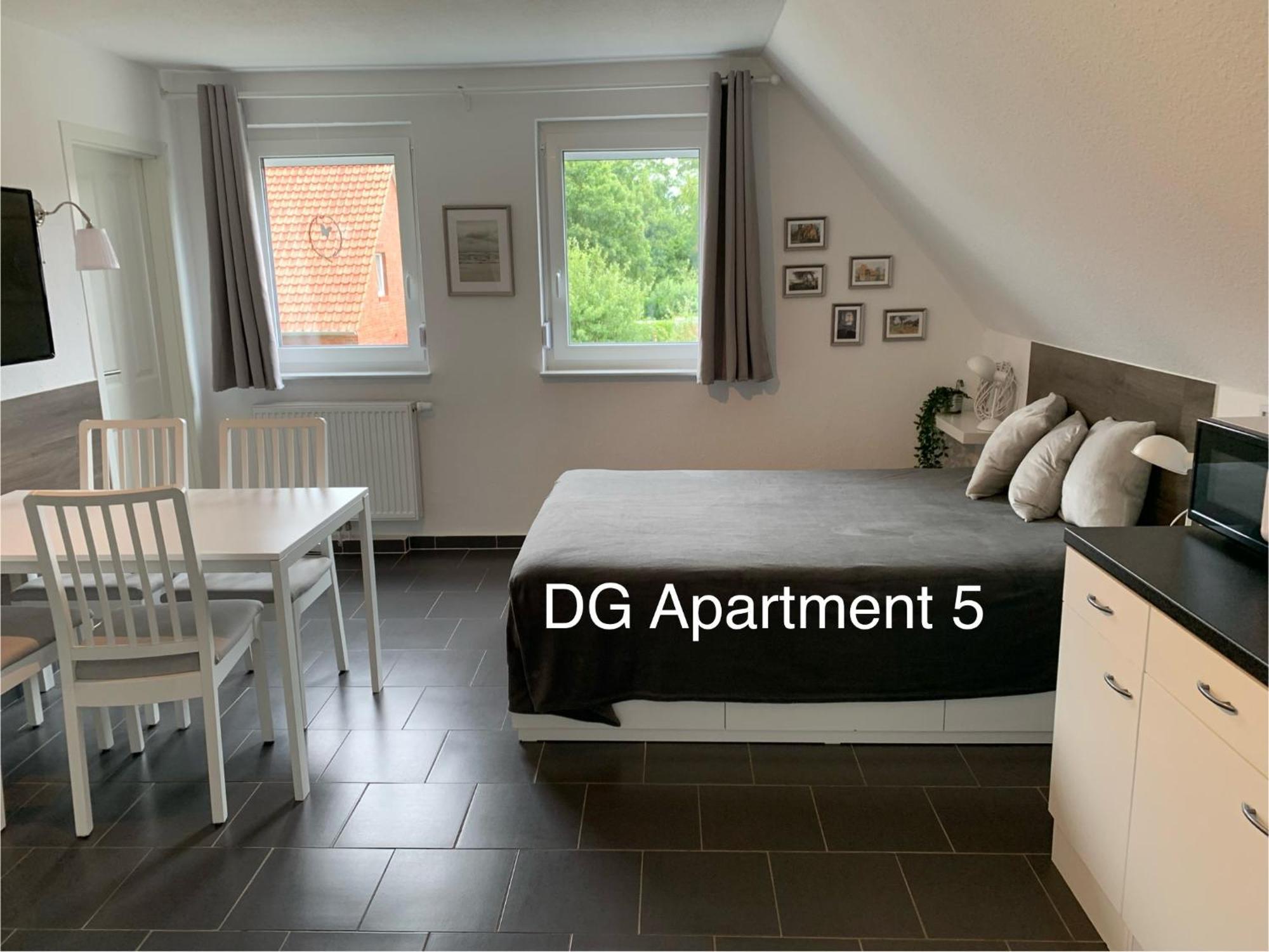 Eschen'S Blick Apartment Аурих Екстериор снимка