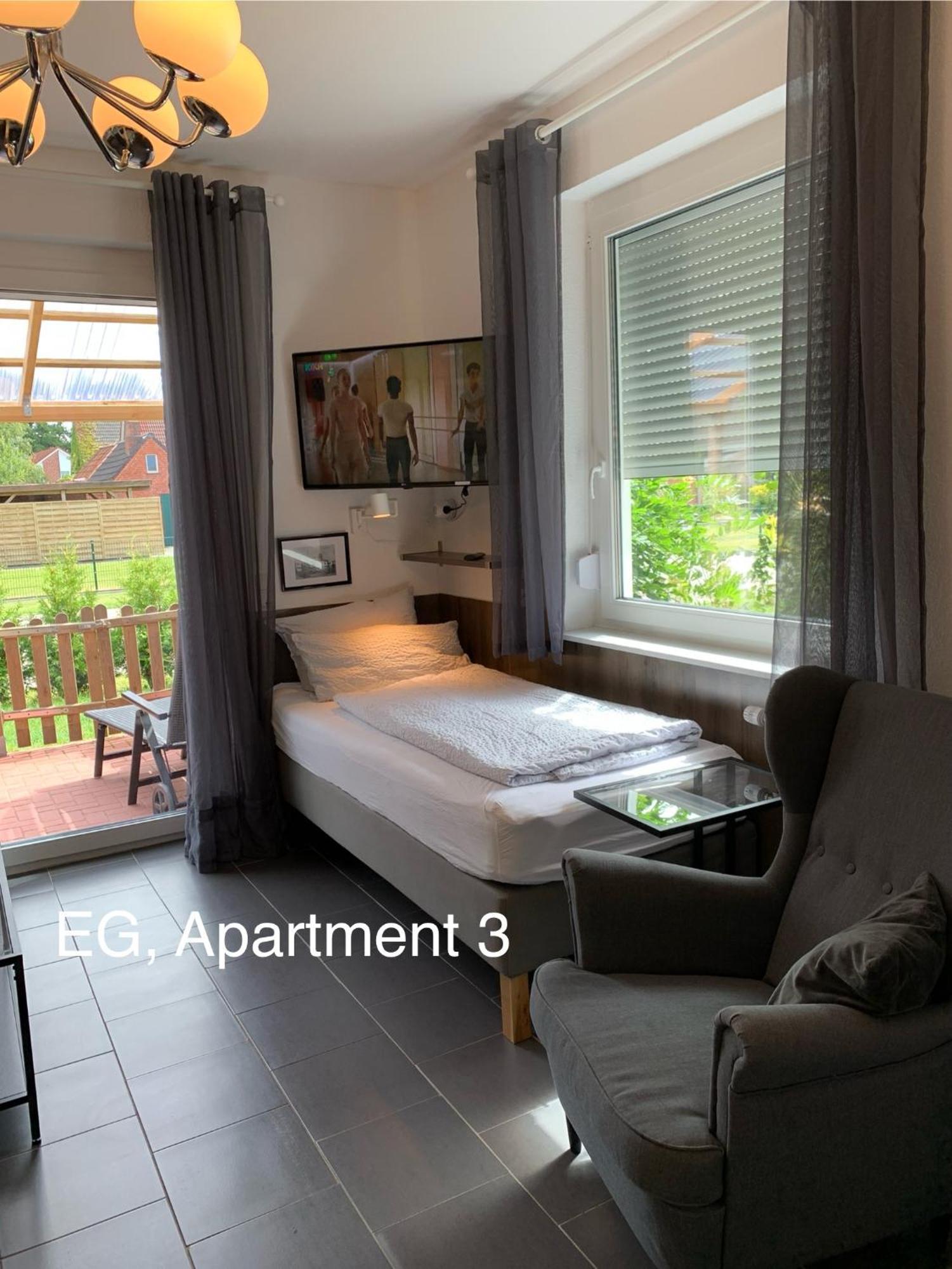 Eschen'S Blick Apartment Аурих Екстериор снимка